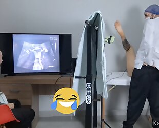 wife ultrasound husband